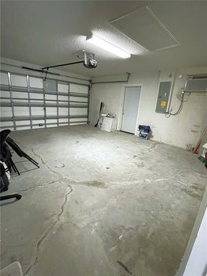 Garage, Interior
