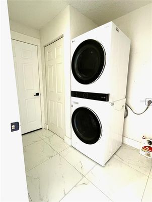 Interior, Marble, Utility Closets, Washer