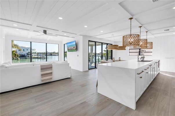 Interior, Kitchen, Living room, Pendant Lights, Recessed Lighting, Wood Texture Flooring