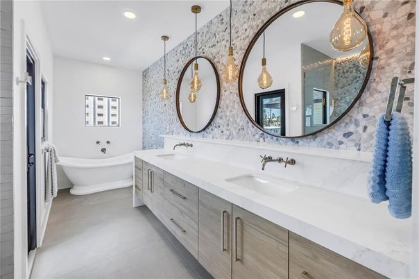 Bathroom, Dual Sink Vanities, Free Standing Baths, Interior, Pendant Lights, Recessed Lighting