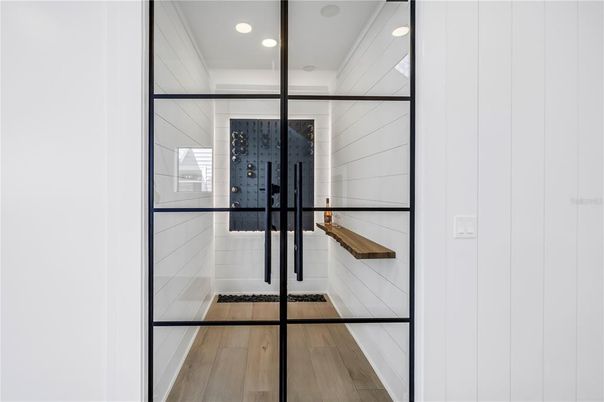 Fitness Equipment, Interior, Recessed Lighting, Wood Texture Flooring