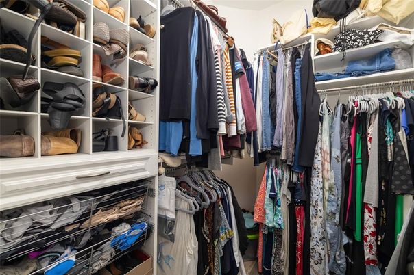 Interior, Walk-in Closets