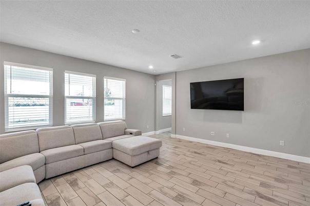 Interior, Living room, Recessed Lighting, Wood Texture Flooring