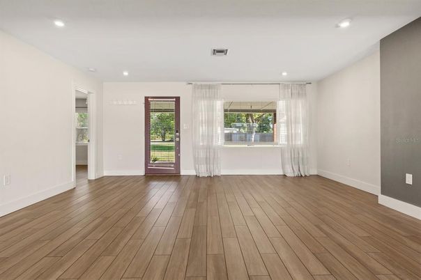 Empty room, Interior, Recessed Lighting, Wood Texture Flooring