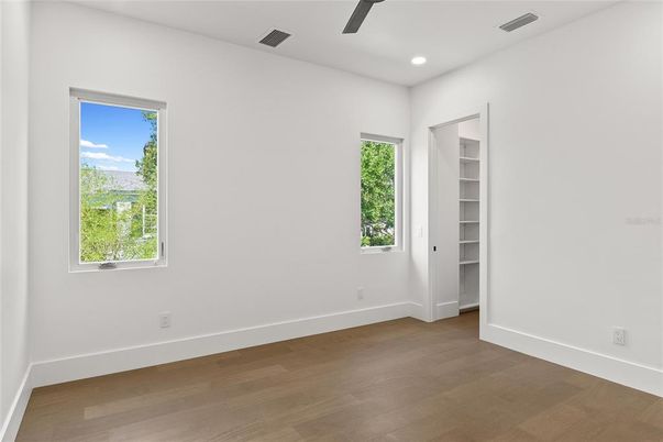 Empty room, Interior, Recessed Lighting, Wood Texture Flooring