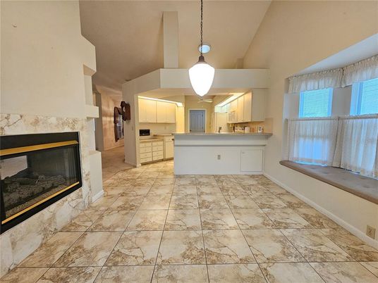 Fireplace, Interior, Kitchen, Pendant Lights