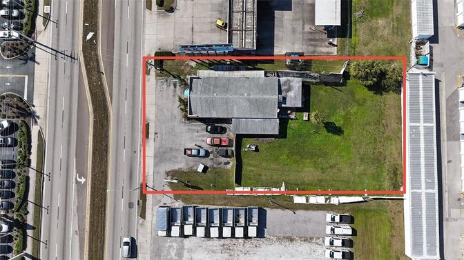 Exterior, Drone