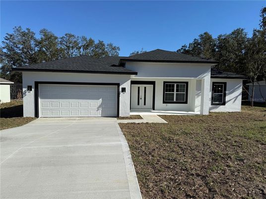 Attached, Exterior, Facade, Ranch