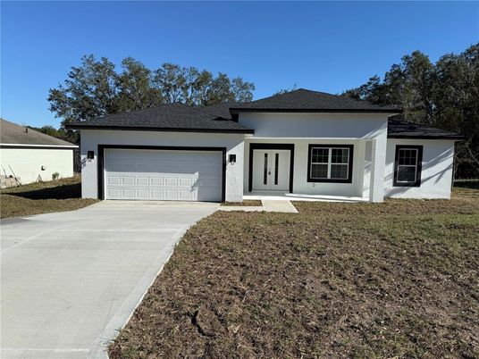 Attached, Exterior, Facade, Ranch