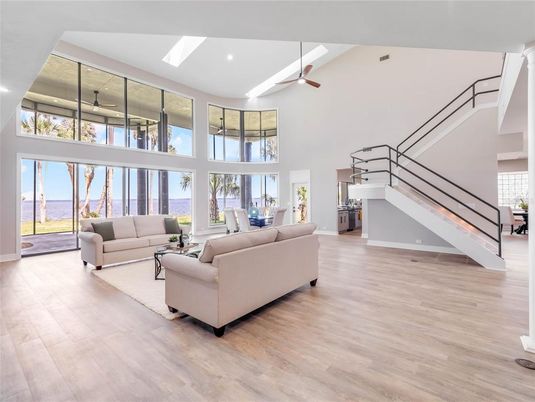 Interior, Living room, Recessed Lighting, Water, Wood Texture Flooring