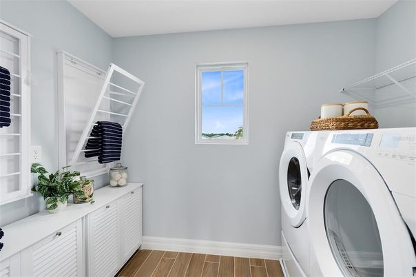 Interior, Utility Closets, Washer, Wood Texture Flooring