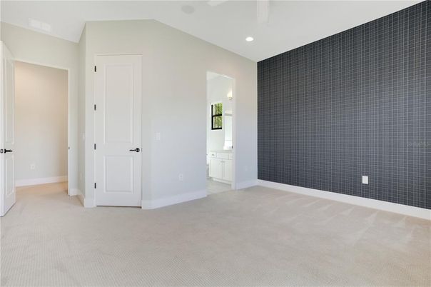 Bathroom, Empty room, Interior, Recessed Lighting