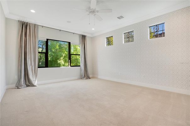 Empty room, Interior, Recessed Lighting
