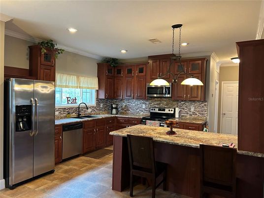 Interior, Kitchen, Pendant Lights, Recessed Lighting, Stainless Steel Appliances