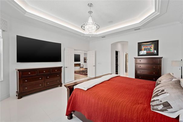 Bedroom, Chandelier, Interior, Recessed Lighting