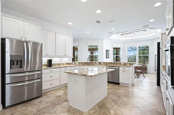Dining room, Interior, Kitchen, Recessed Lighting, Stainless Steel Appliances