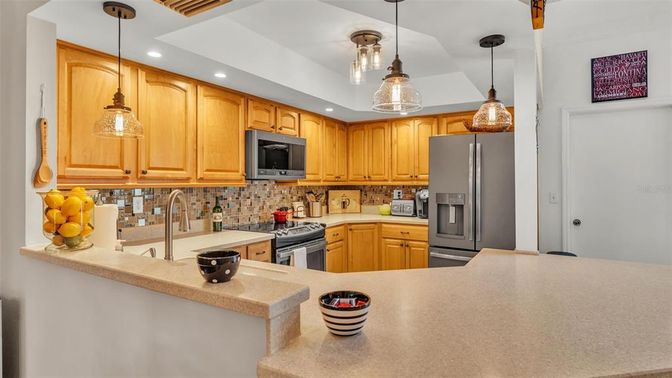 Interior, Kitchen, Pendant Lights, Recessed Lighting, Stainless Steel Appliances