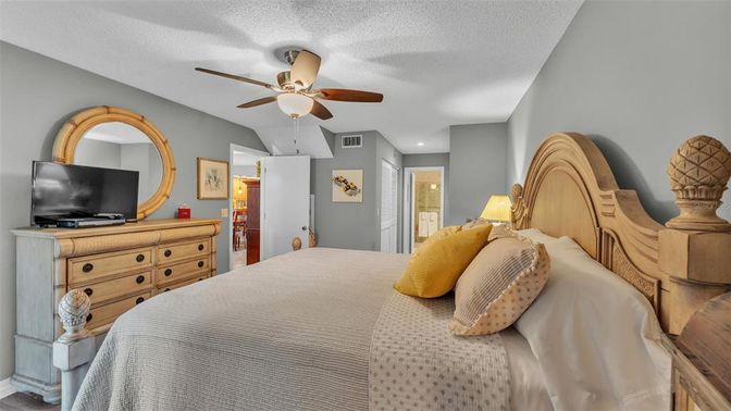 Bedroom, Interior, Recessed Lighting