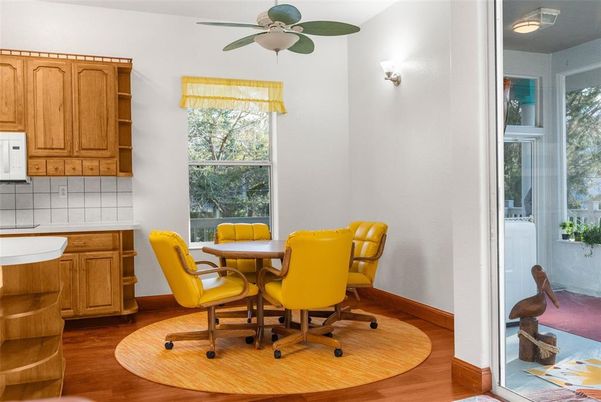 Dining room, Interior, Wood Texture Flooring