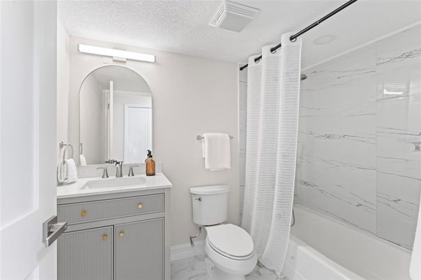 Bathroom, Interior, Marble, Marble Walls
