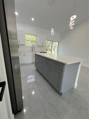 Interior, Kitchen, Pendant Lights, Recessed Lighting, Stainless Steel Appliances