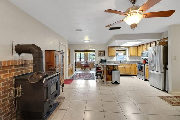 Dining room, Interior, Kitchen, Stainless Steel Appliances, Stone Walls