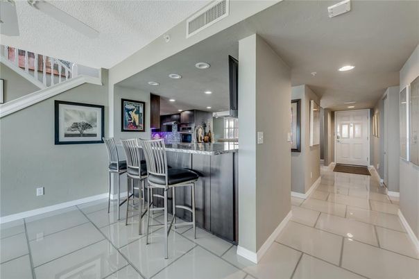 Interior, Kitchen, Recessed Lighting