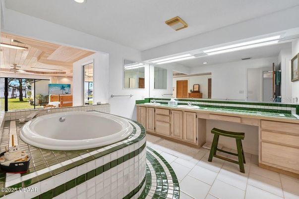 Bathroom, Interior, Recessed Lighting, Wooden Ceilings