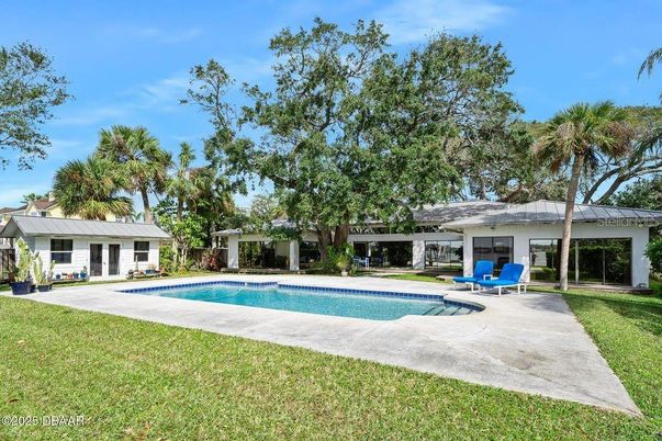 Backyard, Exterior, Pool
