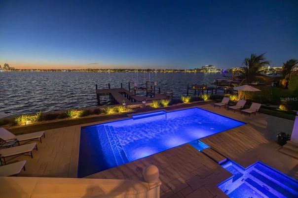 Exterior, Lake, Pool