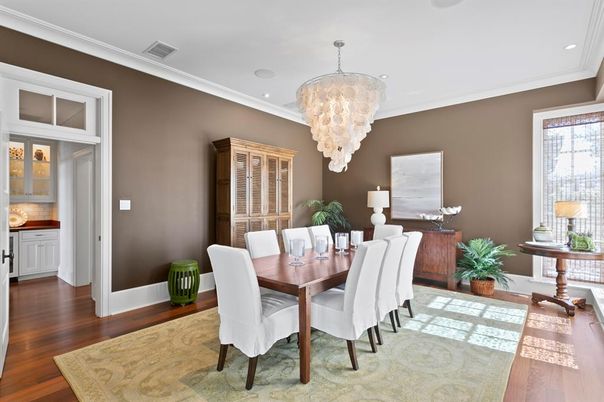 Chandelier, Dining room, Interior, Recessed Lighting, Wood Texture Flooring