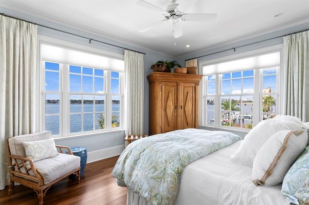 Bedroom, Interior, Recessed Lighting, Water, Wood Texture Flooring