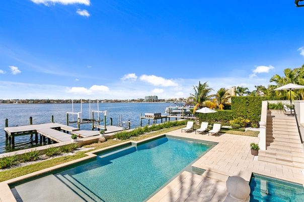 Exterior, Lake, Pool