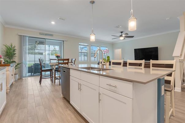 Dining room, Interior, Kitchen, Pendant Lights, Recessed Lighting, Wood Texture Flooring