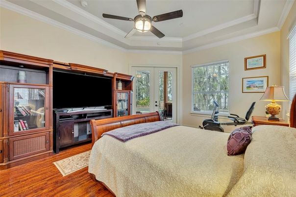Bedroom, Fitness Equipment, Interior, Wood Texture Flooring