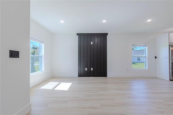Empty room, Interior, Recessed Lighting, Wood Texture Flooring