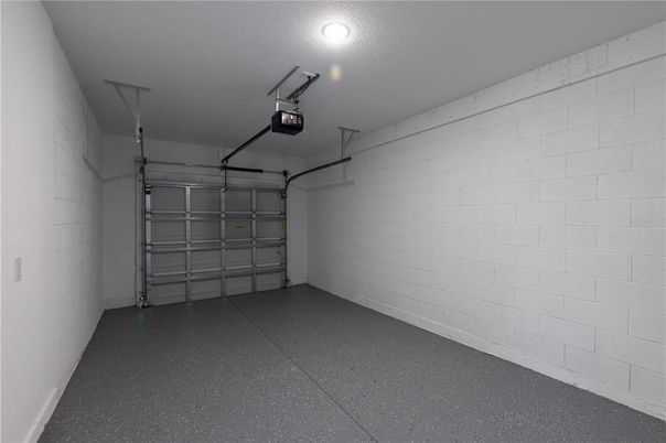 Garage, Interior