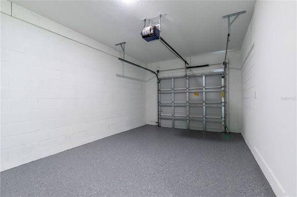 Garage, Interior