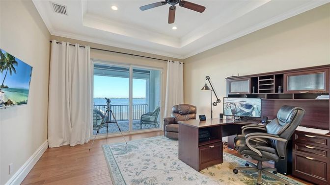 Home Office, Interior, Recessed Lighting, Water, Wood Texture Flooring
