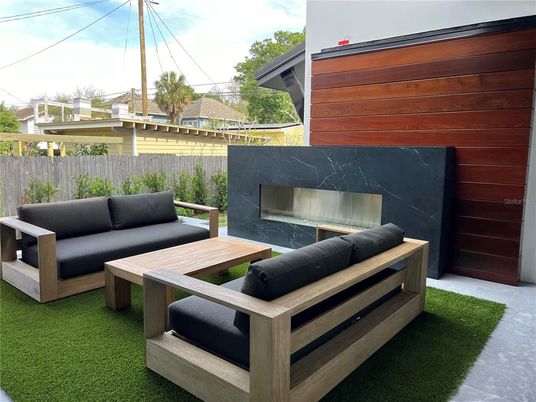 Exterior, Fireplace