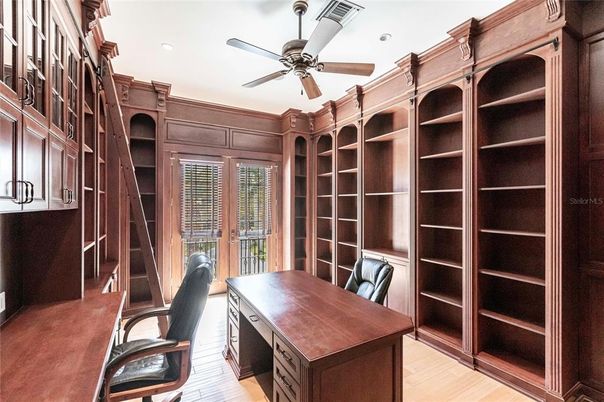 Home Office, Interior, Recessed Lighting, Wood Texture Flooring