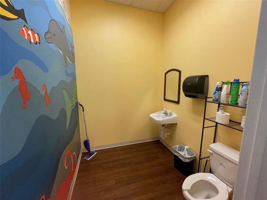Bathroom, Interior, Wood Texture Flooring