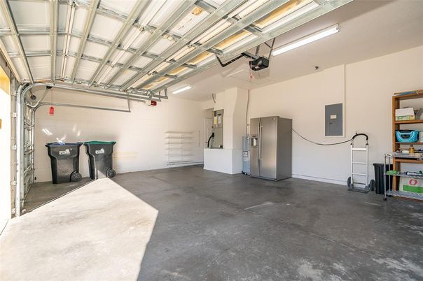 Garage, Interior