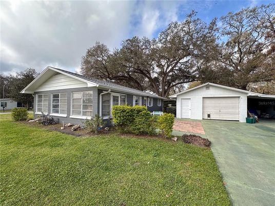 Backyard, Detached Garage, Exterior