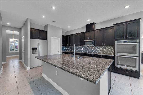 Interior, Kitchen, Pendant Lights, Recessed Lighting, Stainless Steel Appliances