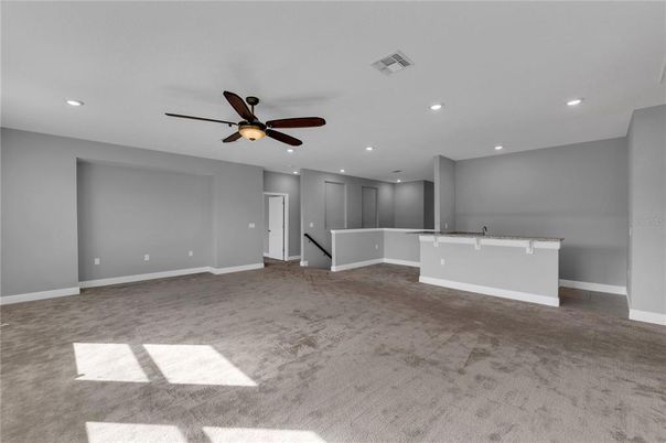 Empty room, Interior, Recessed Lighting