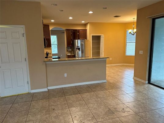 Chandelier, Interior, Kitchen, Recessed Lighting, Stainless Steel Appliances
