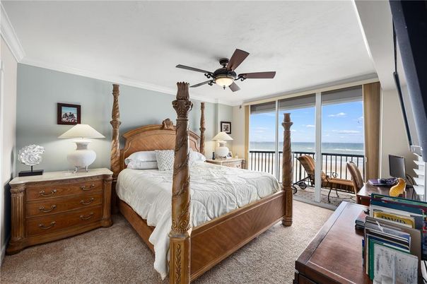 Bedroom, Interior, Water