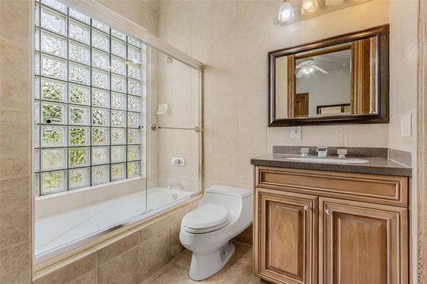 Bathroom, Glass Shower, Interior