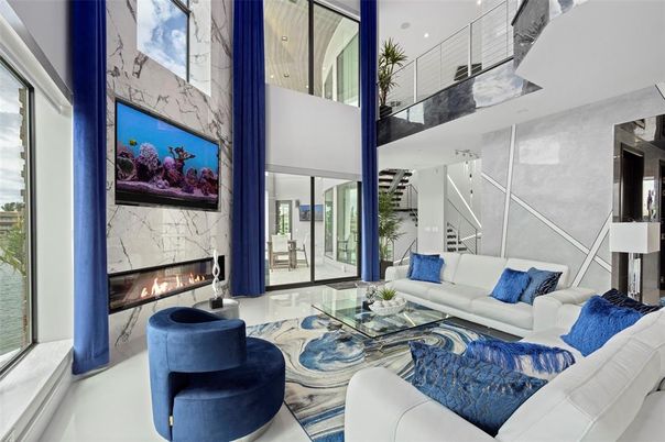 Fireplace, Interior, Living room, Recessed Lighting